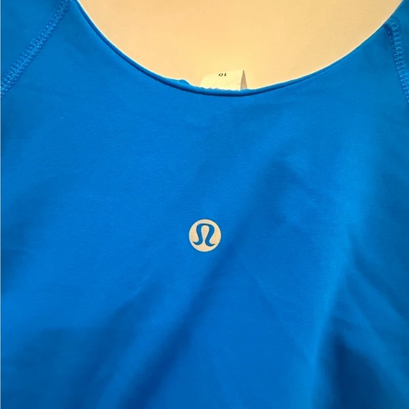 *SOLD* NWT Lululemon Align Tank Top Size 10 - Picture 5 of 9